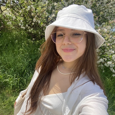 Sara M.