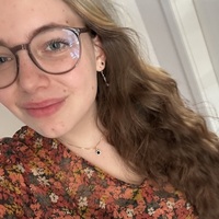 Julia V.