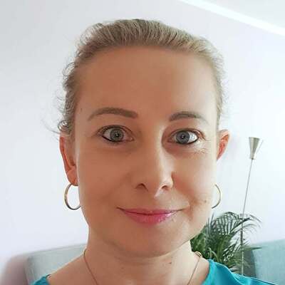 Elzbieta A.