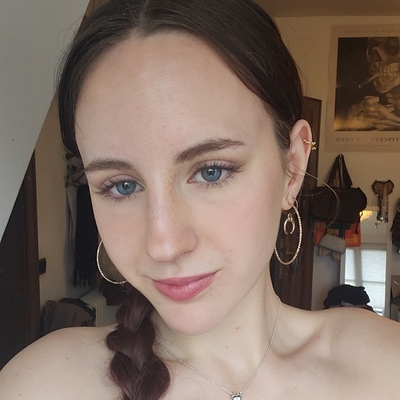 Julia Z.