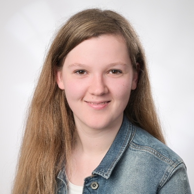 Stefanie S.