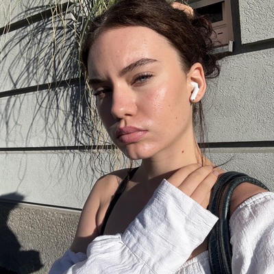 Lena M.
