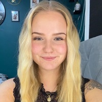 Nina D.