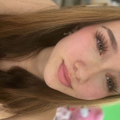 Emelie B.