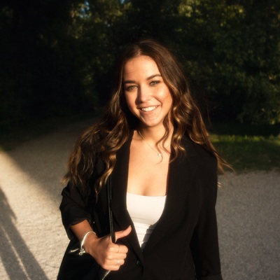 Elisabeth B.